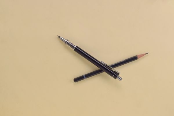Your Definitive Handbook for Selecting the Perfect Waterproof Eyeliner for London’s Wet Weather: Maintain Stunning Look All Day Long